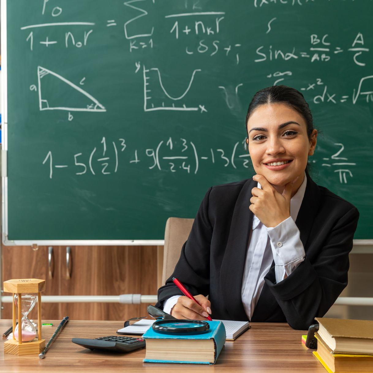 UNITECNAR - PREGRADO EN LICENCIATURA EN MATEMÁTICAS COLOMBIA